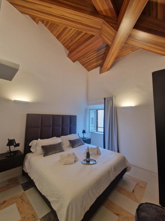 Corso Style Rom